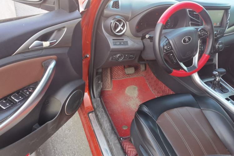 Used BYD Song 2016 Gaishi Edition 1.5TID Automatic Luxury Model