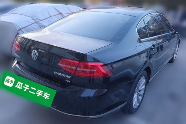 Used Volkswagen Magotan 2018 280TSI DSG Leading Model
