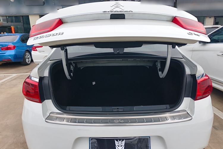 Used Citroen C4 Sega 2016 1.6L Manual Luxury Model