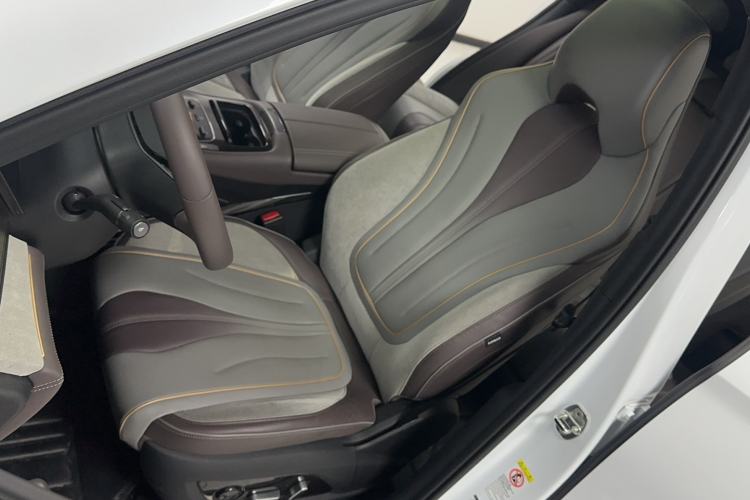 Used BYD Frigate 07 2024 Honor Edition DM-i 100KM Prestige Model