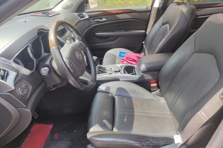 Used Cadillac SRX 2013 3.0L Elite Model
