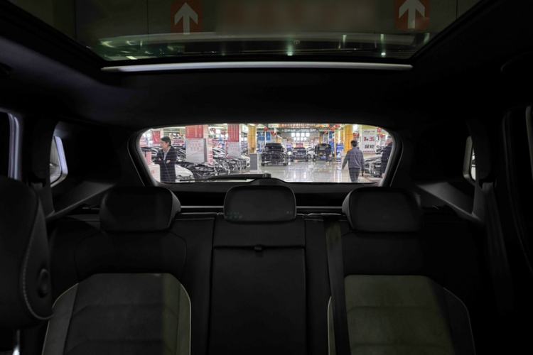 Used Volkswagen Tayron 2020 380TSI All-Wheel Drive R-Line Connected Version Interior 7