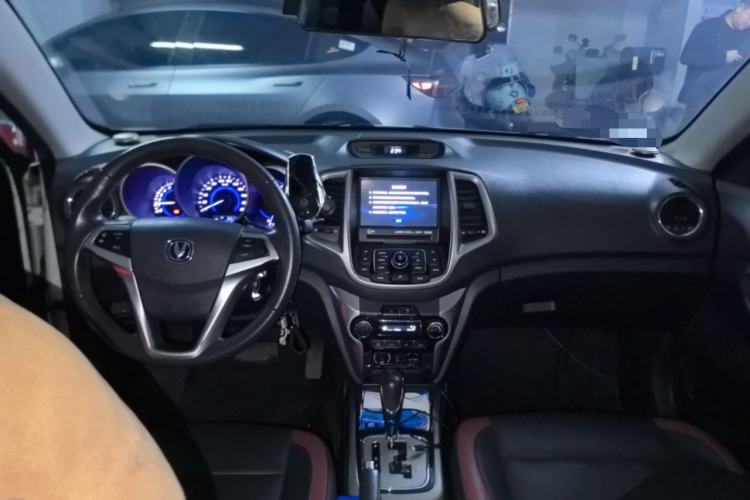 Used CHANGAN Eado 2016 1.6L Automatic Junku Model Center Console