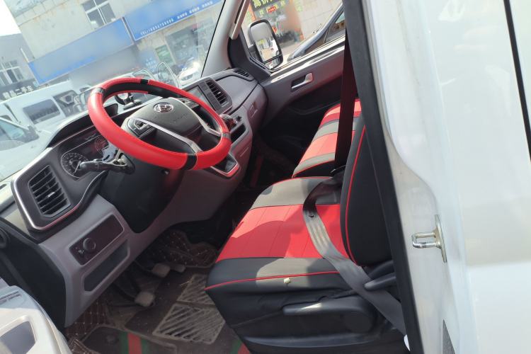 Used SAIC MAXUS Xintu V80 2024 Aotuntong Value Edition 6MT Short Wheelbase Ultra-Low Roof 127 Ps 5/6 Seats