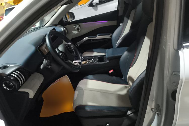 Used BYD Yuan PLUS 2022 430 km Luxury Version Left Front Seat