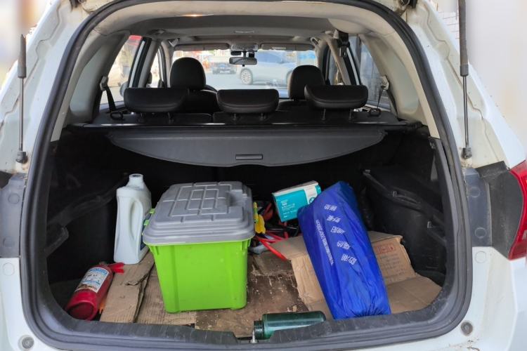 Used Haval H6 2015 Revised Version Sport Edition 1.5T Manual Transmission Two-Wheel Drive Elite Grade
