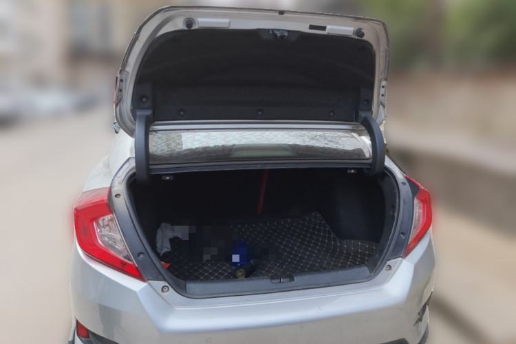 Used Honda Civic 2016 220TURBO Manual Luxury Edition
