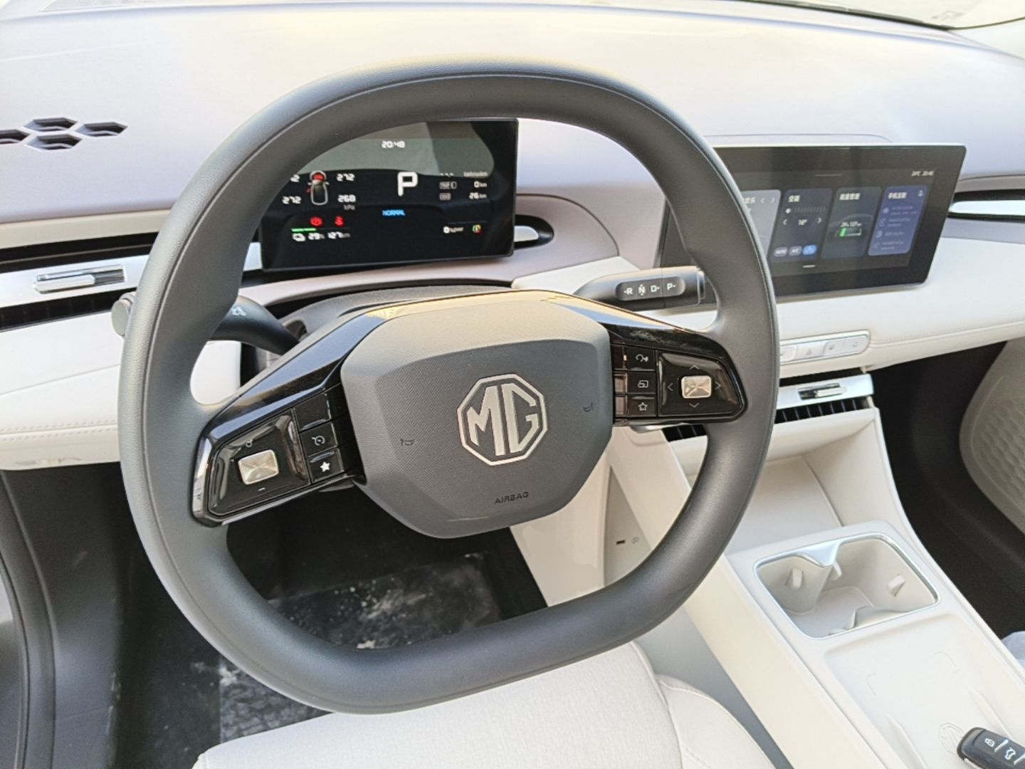 MG 4 EV 2026 Revised 437 Carefree Edition — снимка 13