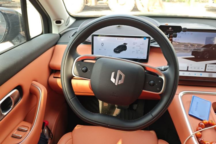 Used Leapmotor C16 2026 Extended-Range 280 LiDAR Version 6 Seats