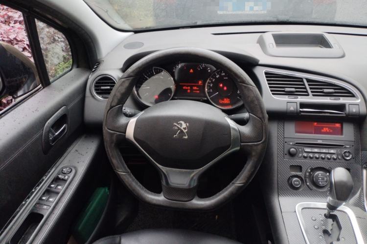 Used Peugeot 3008 2015 2.0L Automatic Trend Edition
