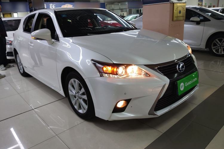 Used Lexus CT 2014 CT200h Comfort Edition Monochrome