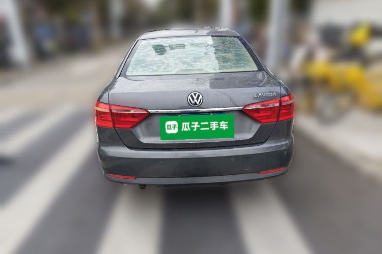 Used Volkswagen Lavida 2013 Restyled Classic 1.6L Manual Comfort Edition Rear