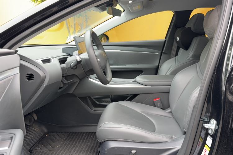 Used XPeng MONA M03 2024 620 with Ultra-Long Range
