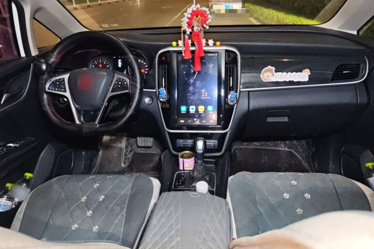 Used BYD Song MAX 2018 1.5T Automatic Smart Connect Luxury 6-Seater