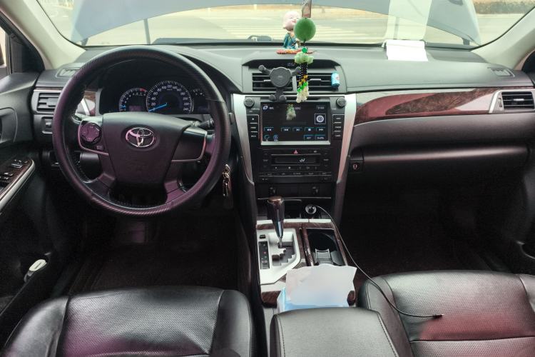 Used Toyota Camry 2015 2.0G Premier Edition