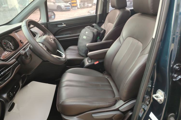 Used GAC Trumpchi M6 2019 270T Automatic Luxury Edition (7-seater) China V Standard