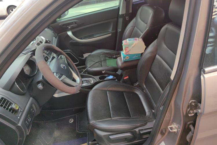 Used CHANGAN CS35 2016 1.6L Automatic Luxury Model China V Standard