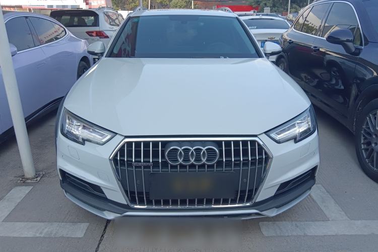 Used Audi A4 2019 45 TFSI allroad quattro Fashion Edition
