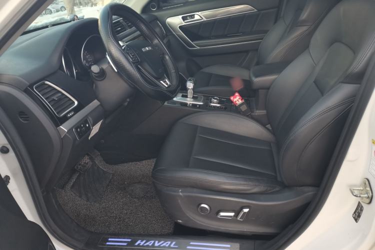 Used Haval H6 Coupe 2017 Red-Label 2.0T Automatic Two-Wheel Drive Elite Model