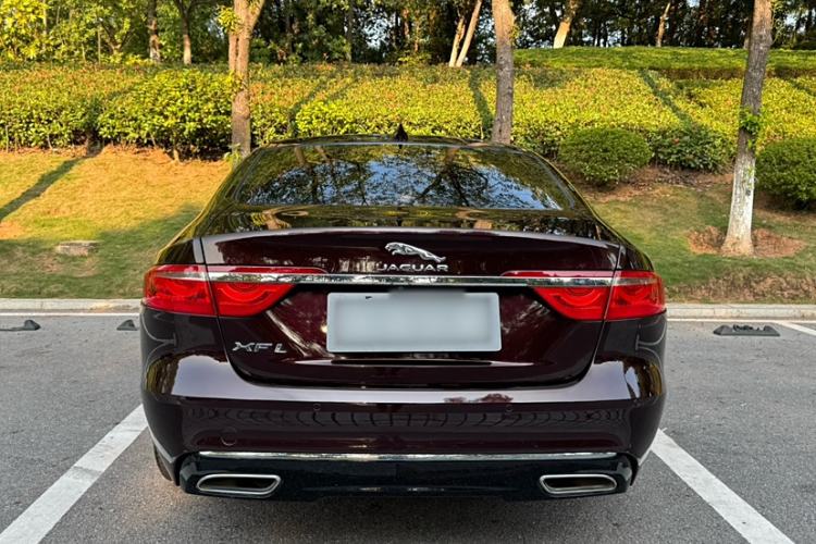 Used Jaguar XFL 2018 XFL 2.0T 250 PS Luxury Edition
