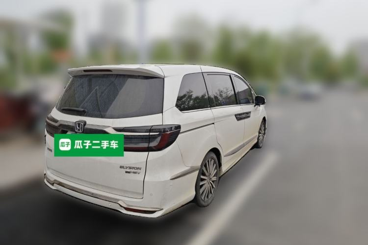Used Honda Elysion 2022 2.0L eHEV Luxury First Edition Rear Right 45 Deg