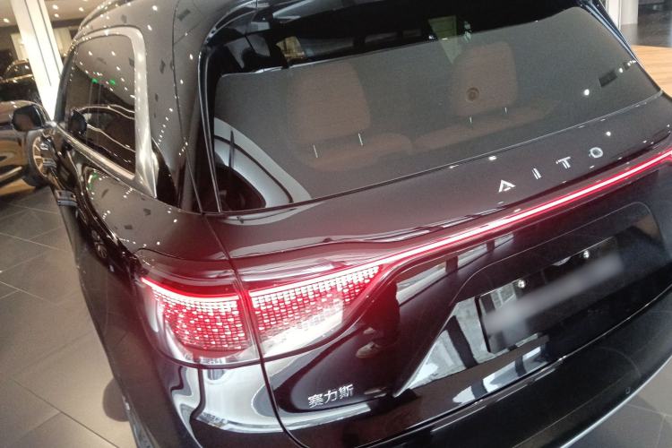 Used Hima AITO M9 2024 Range-Extended Ultra Version 42 kWh 6-Seater Model Exterior 2