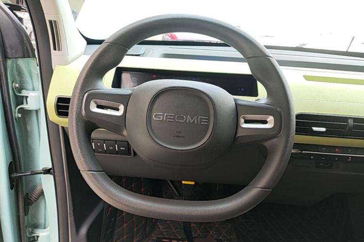 Used Geely Galaxy Panda 2024 Facelifted Panda Mini 200km Dragon Edition