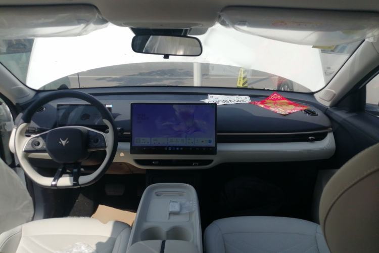 Used ARCFOX T1 2025 Model 425 PRO
