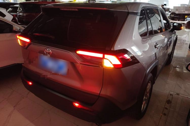 Used Toyota RAV4 2024 2.0L CVT Two-Wheel Drive Urban Edition