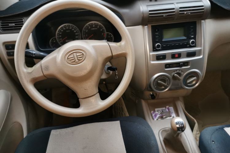 Used FAW Senya M80 2011 1.3L Manual 5 Seats