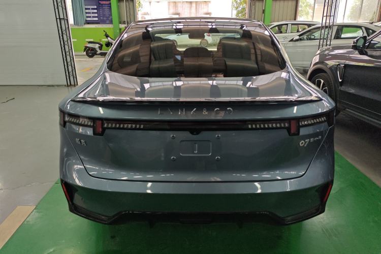 Used Lynk & Co 07 2024 EM-P 126 Long-Range Halo Rear