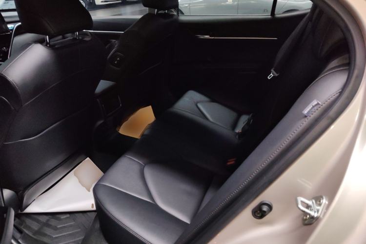 Used Toyota Camry 2021 2.0G Luxury Edition