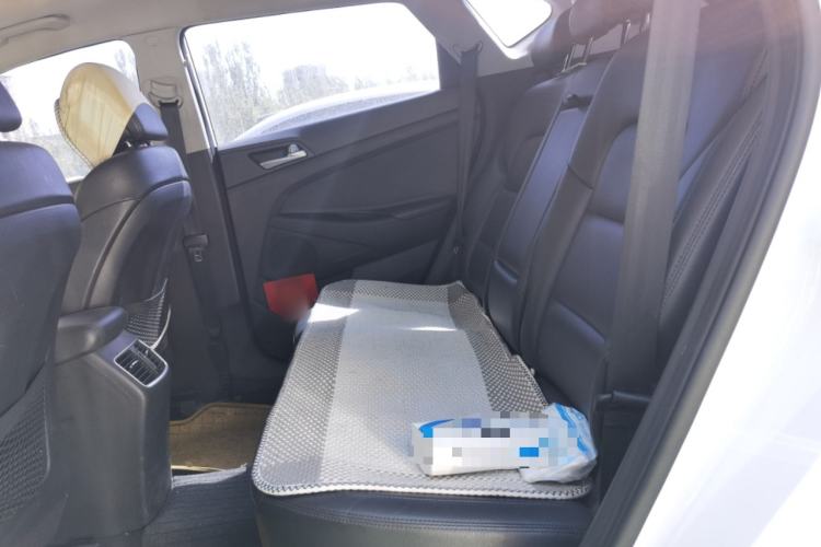 Used Hyundai Tucson 2015 1.6T Dual-Clutch Two-Wheel-Drive Smart Model