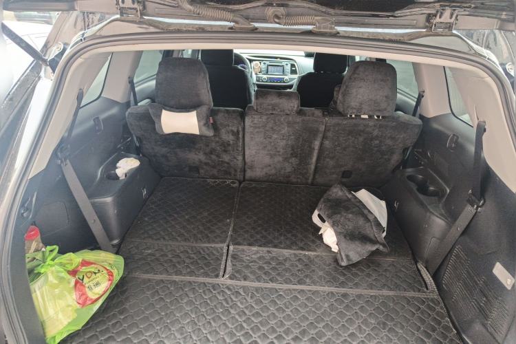 Used Toyota Highlander 2015 2.0T Four-Wheel Drive Luxury Edition 7-Seater Trunk