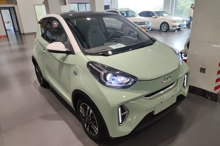 Used Chery Little Ant 2022 Revised Version Sweet Pink Edition Half-Sugar Version Lithium Iron Phosphate 30.7 kWh 30 kW 301 km
