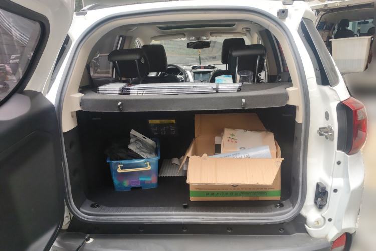 Used BYD Yuan New Energy 2018 EV360 Smart Connect Cool Edition Trunk