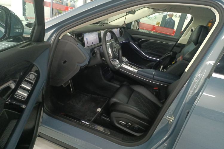 Used VOYAH FREE 2022 Four-Wheel Drive Ultra-Long Range Pure Electric Version