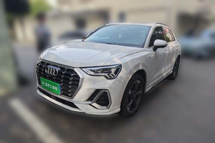 Used Audi Q3 2023 35 TFSI Fashion Dynamic Model (1.4T)