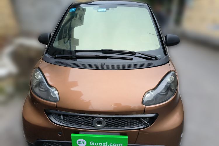 Used smart fortwo 2015 1.0 MHD New Year Special Edition Front