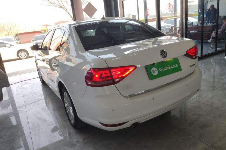 Used Volkswagen Lavida 2015 1.6L Automatic Comfort Edition Rear Left 45 Deg