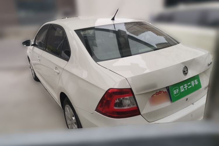 Used Skoda Rapid 2015 1.4L Manual Smart Selection Model Rear Left 45 Deg