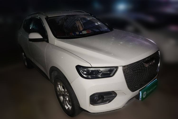 Used Haval H2s 2018 Red-Label 1.5T Manual Comfort Model Front Right 45 Deg