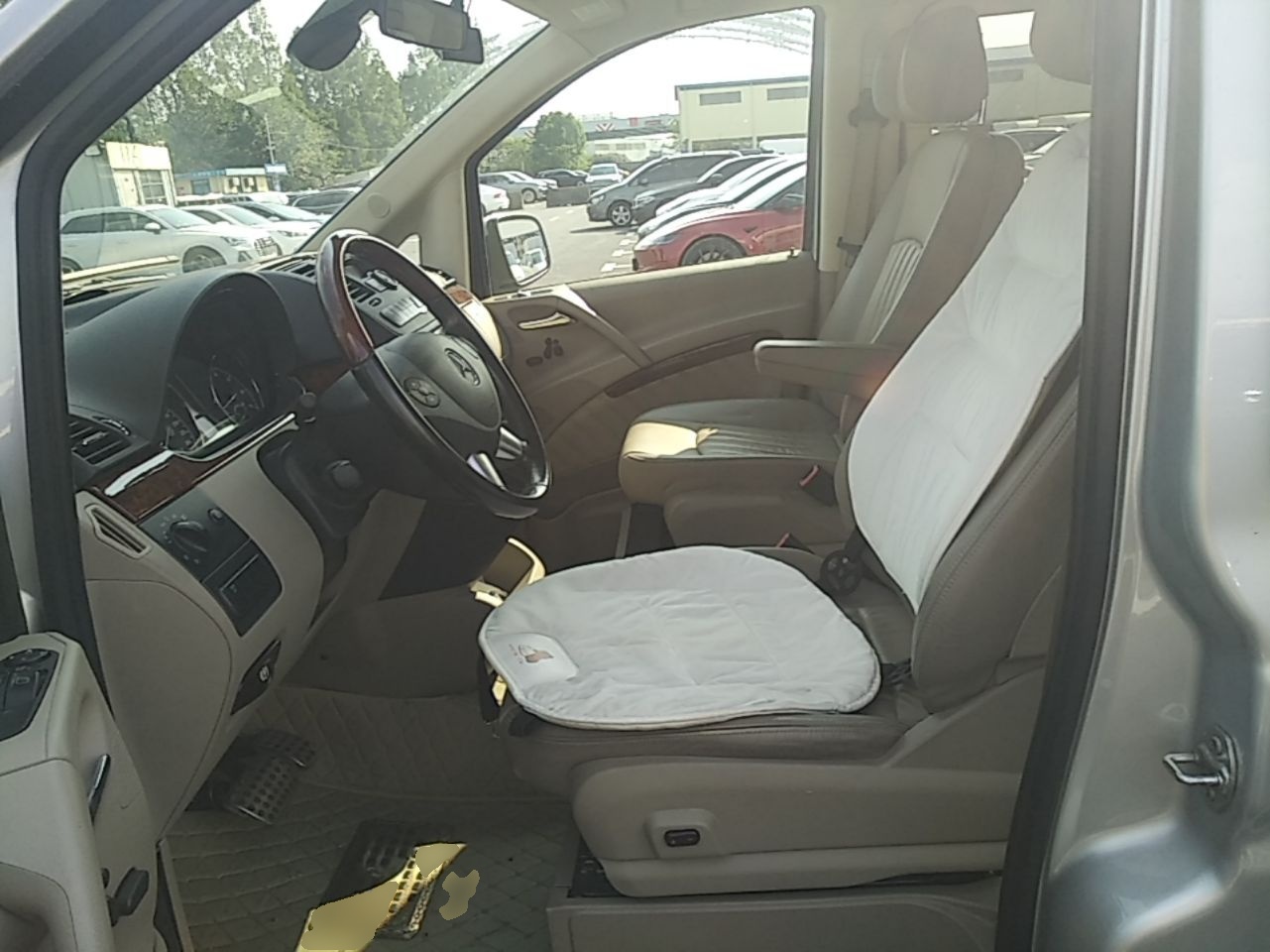 Interior delantero