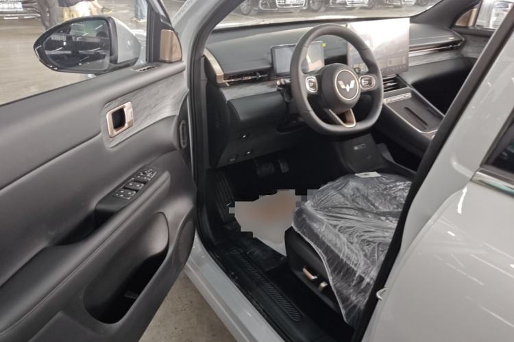 Used Wuling Xingguang S 2025 Model, 130km Leading Edition Driver Seat