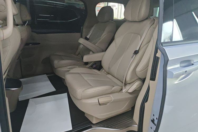 Used Buick GL8 2025 Model Land Executive Class First-Adoption Edition
