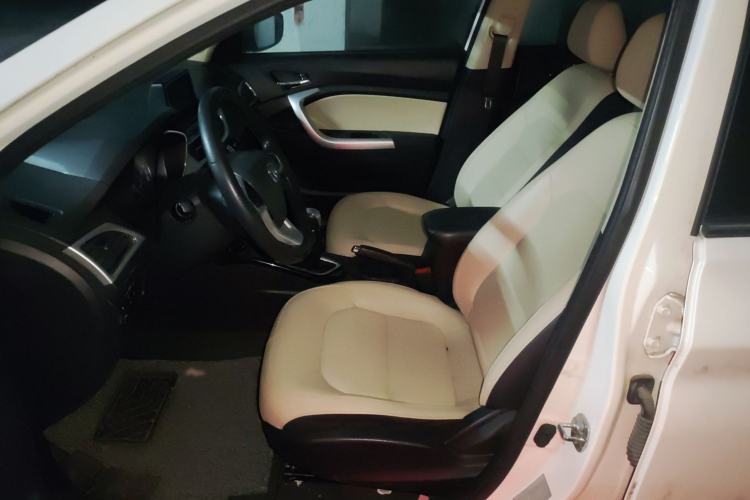 Used CHANGAN Alsvin V7 2016 1.6L Manual Enjoyment Model China V Standard
