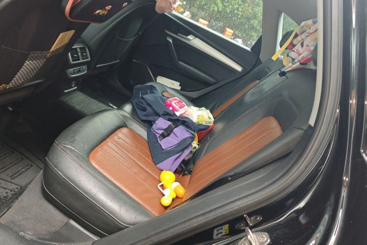 Used Audi Q5L 2020 Updated 40 TFSI Prestige Fashion Edition Left Rear Seat