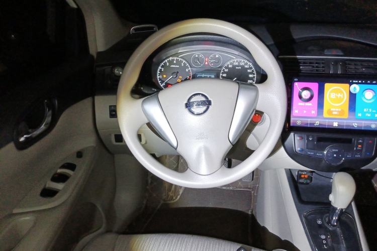 Used Nissan Tiida 2011 1.6L CVT Smart Version Steering Wheel