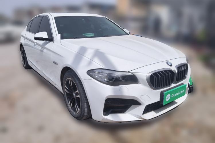 Used BMW 5 Series 2014 525Li Leading Model
