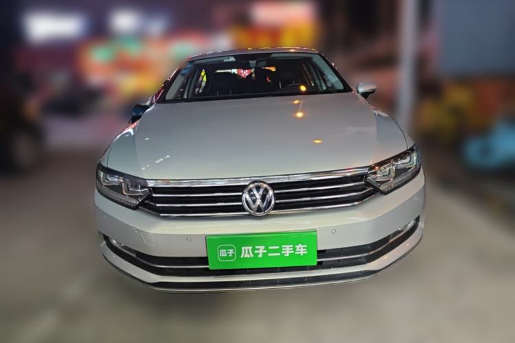 Used Volkswagen Magotan 2017 330TSI DSG Luxury Model